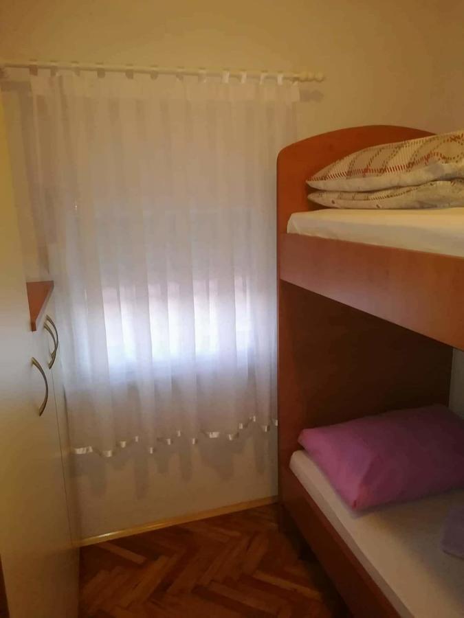 Apartment Krmpotic Vir Exterior photo